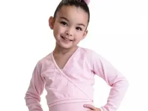 Casaquinho rosa para ballet